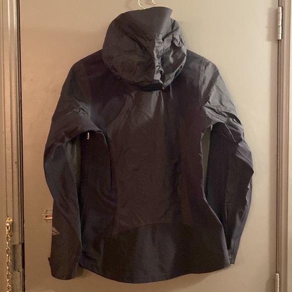 Columbia Omnitech AmpliDry Fully Waterproof Shell Jacket EUC - Picture 3 of 12